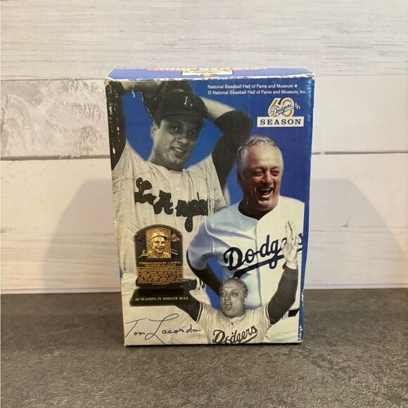 SGA Los Angeles Dodgers Tommy Lasorda Hall of Fame Mini Plaque - Picture 9 of 11